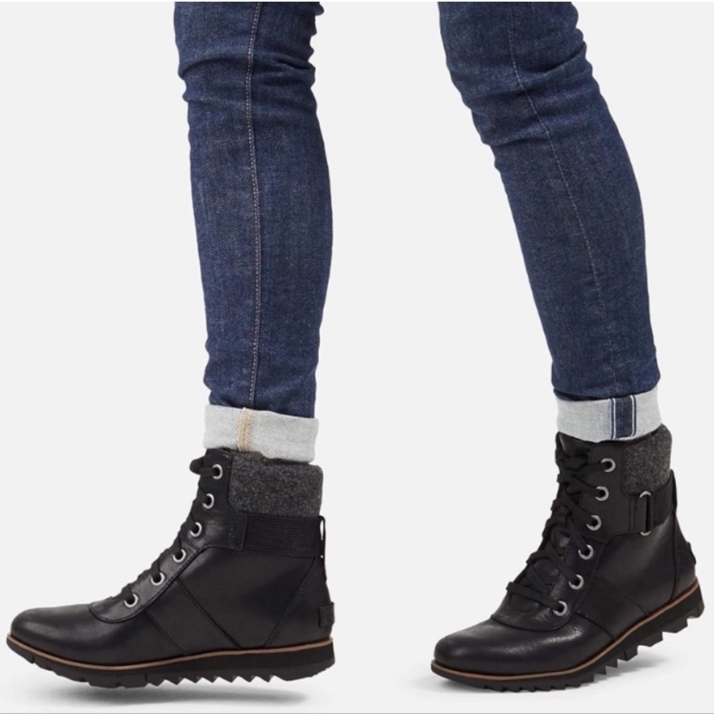 NWT Sorel Harlow Conquest Bootie
